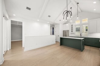 Building Photo - 1312 Heslep St