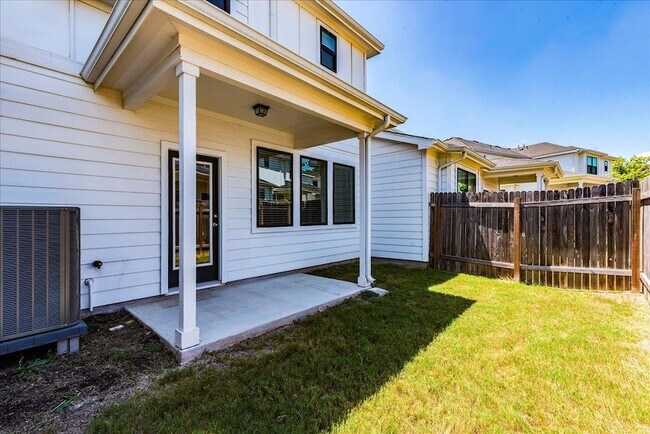 Building Photo - 496 Fieldwood Dr