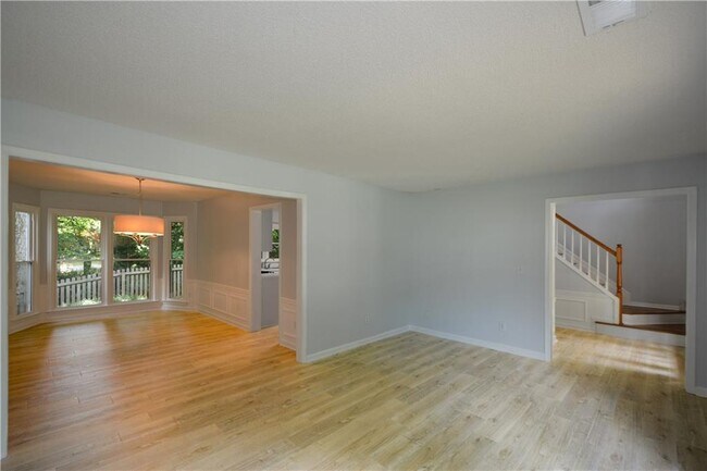Building Photo - 9050 Brockham Way