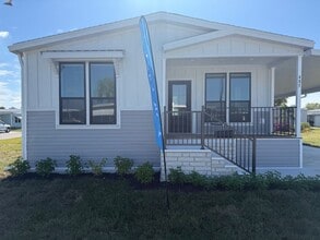 Building Photo - 485 Sandalwood Ln