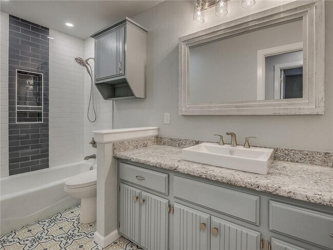 Building Photo - 13156 Marsh Ln