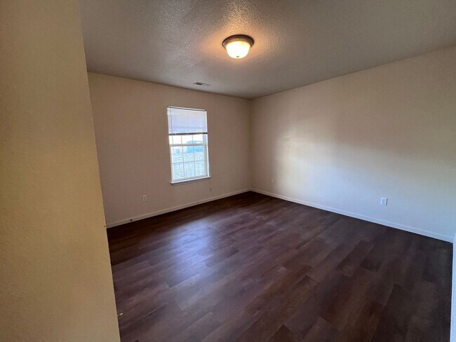 Building Photo - 6308-MF2-E1