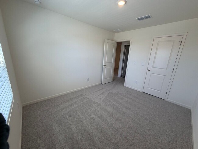 Building Photo - Mebane