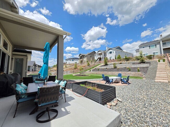 Building Photo - 5 Bed 4 Bath Home In Flying Horse North!!