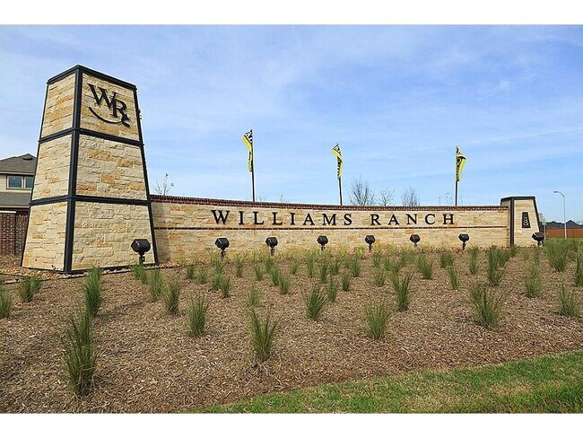 Building Photo - 1711 Clifton Hills Ln