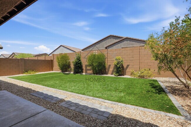 Building Photo - 2962 E Mohave Ln