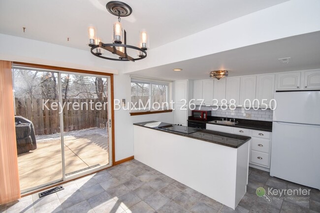 Building Photo - 2-Bed, 1.5-Bath Condo in Chatham Village of Towamencin
