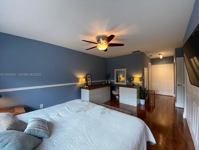 Building Photo - 9805 Costa Del Sol Blvd