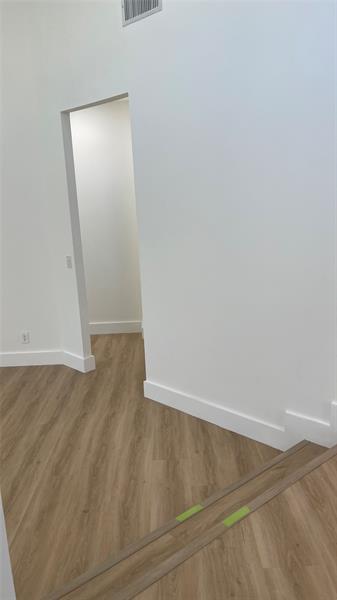 Building Photo - 6425 96th Pl S