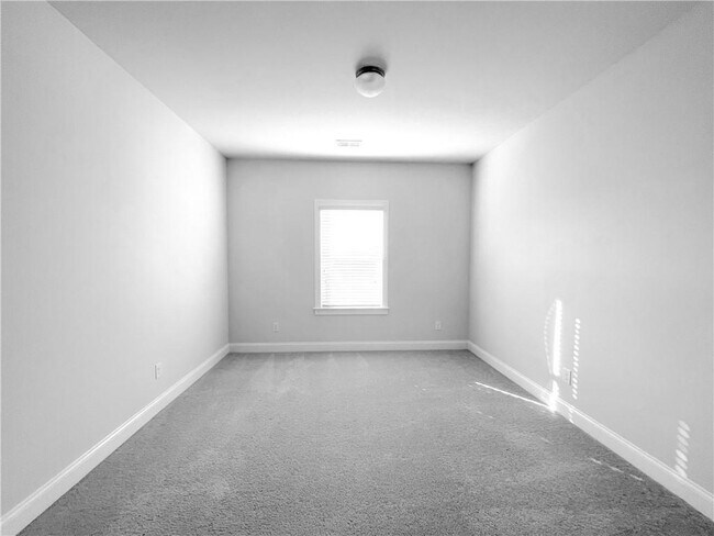 Building Photo - 4020 Adder Cir