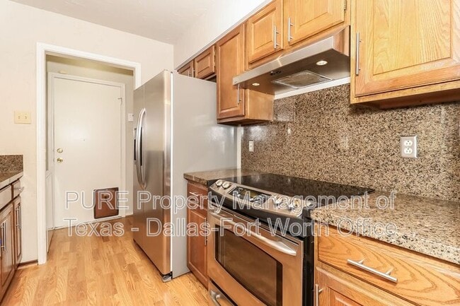 Building Photo - 6308 Winton St