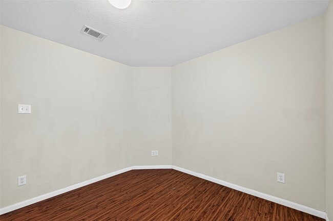 Building Photo - 6407 Capridge Dr