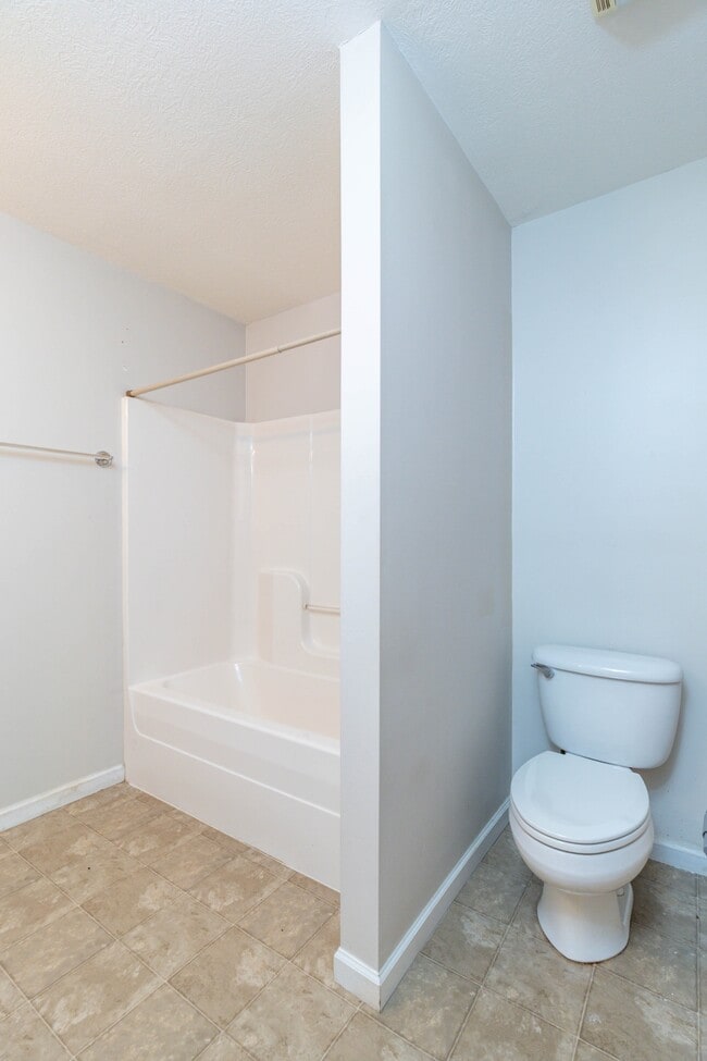 Building Photo - 3211 Misty Hill Way