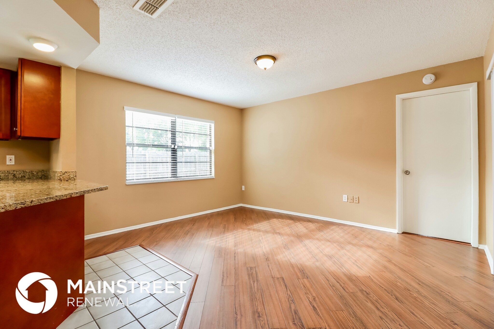 Building Photo - 8373 Camphor Dr