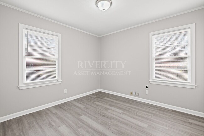 Building Photo - 4903 Given Ave