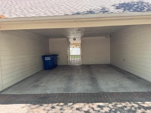 Building Photo - 105 Cobblestone Dr W