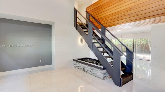 Building Photo - 6460 NW 2nd St