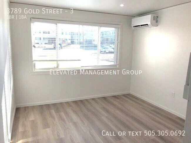 Building Photo - 3789 Gold St