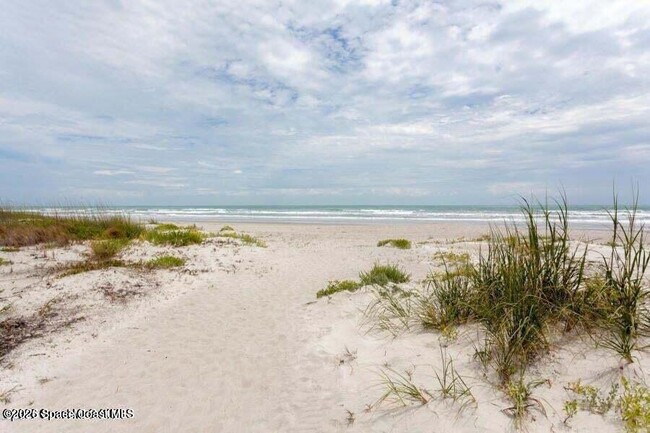 Building Photo - 650 N Atlantic Ave