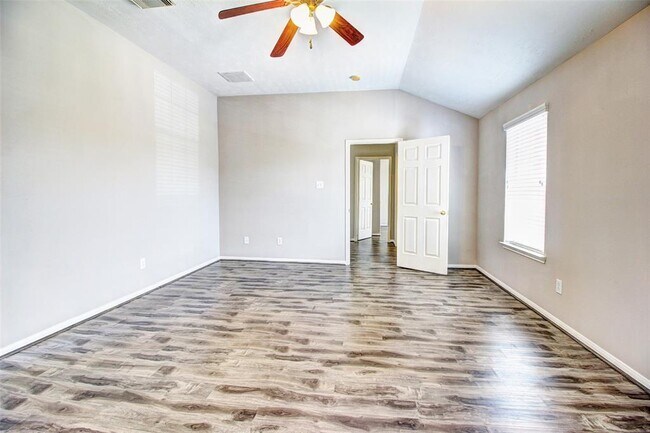 Building Photo - 17018 Midnight Sun Ln