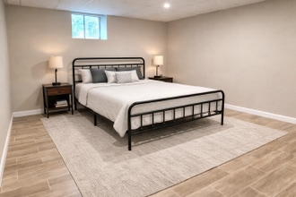 Building Photo - Move In Today | Furnished Room