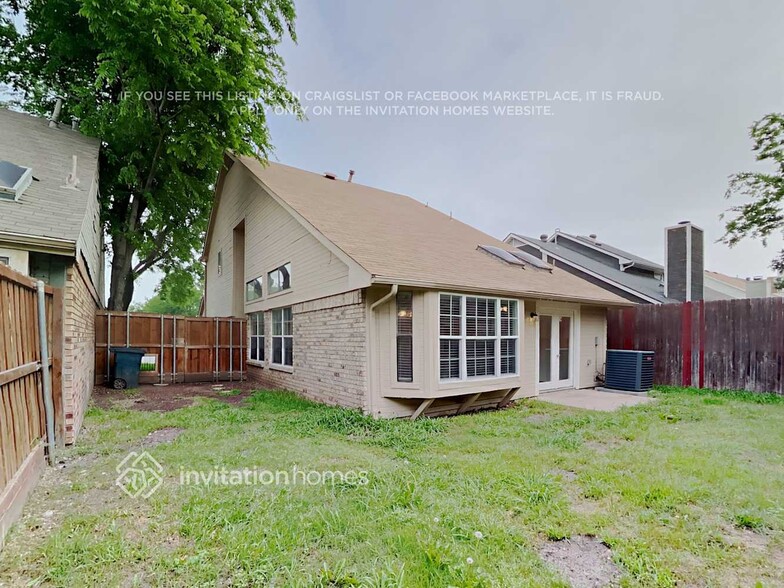 Building Photo - 2052 Wanderlust Dr