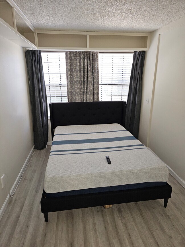 Optional memory foam mattress with frame. Had impermeable water-proof cover to maintain warranty - 497 S Memphis Way