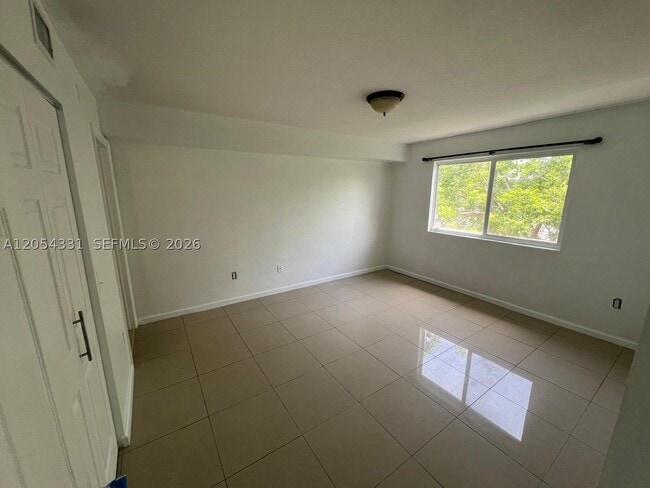 Building Photo - 15470 SW 284th St
