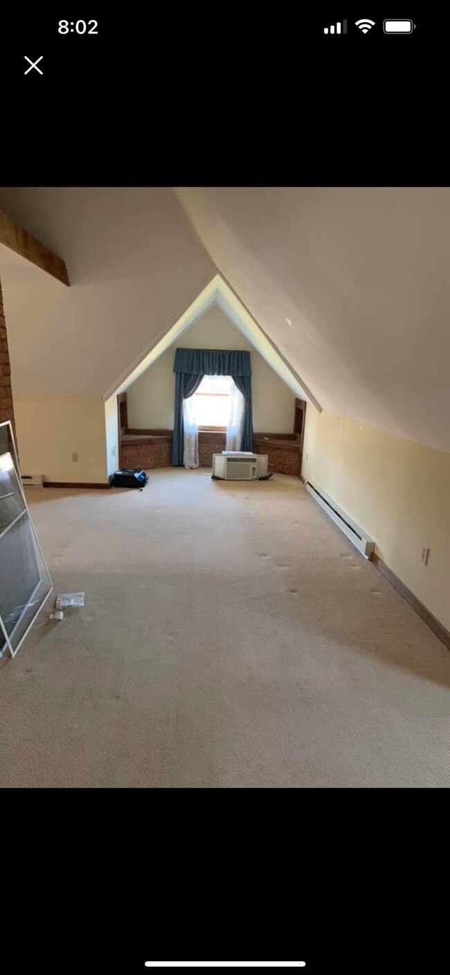 Building Photo - 1297 Portland-Cobalt Rd