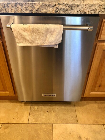 Building Photo - 6007 S 115 W