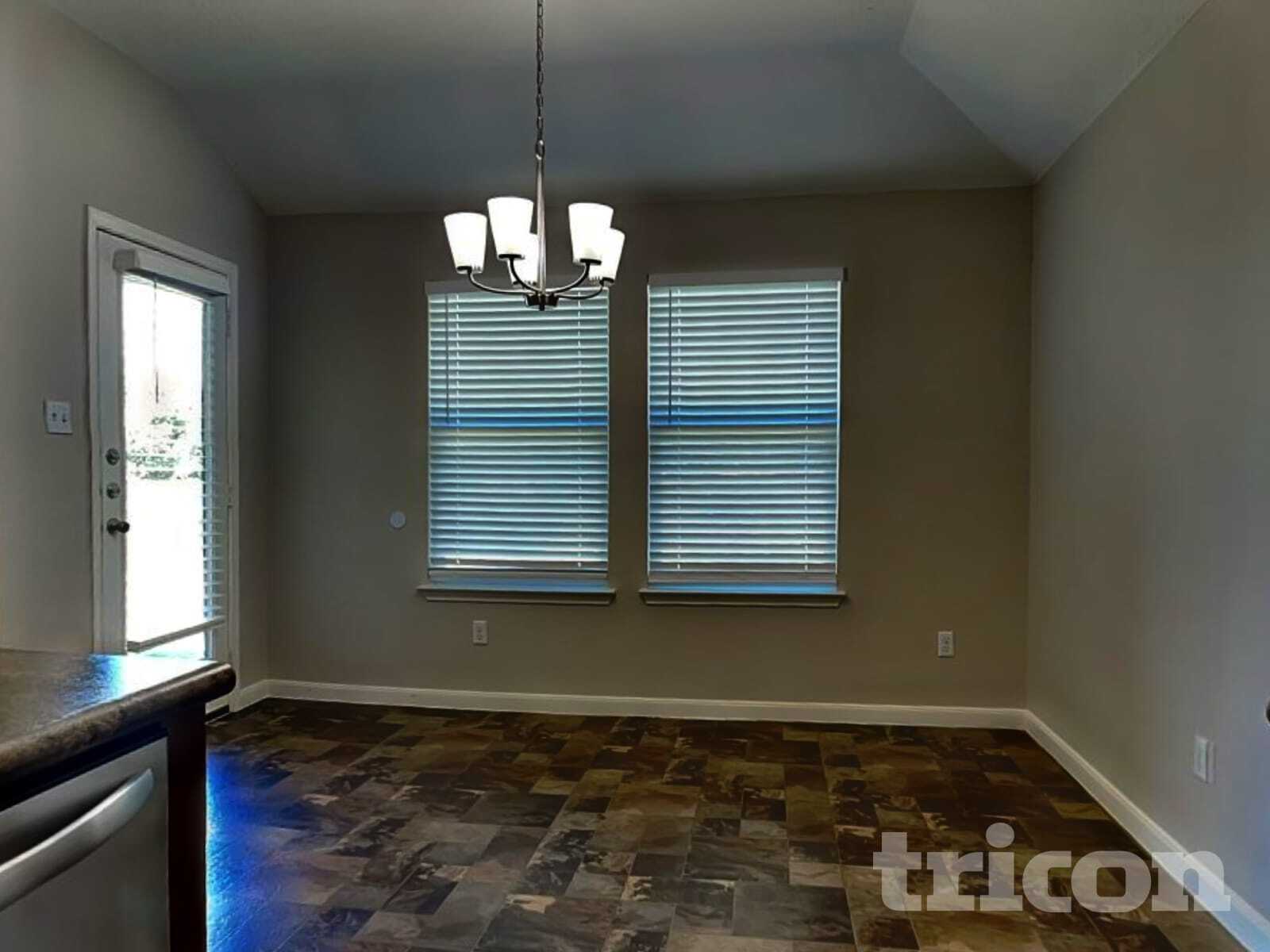 Building Photo - 210 Teron Dr