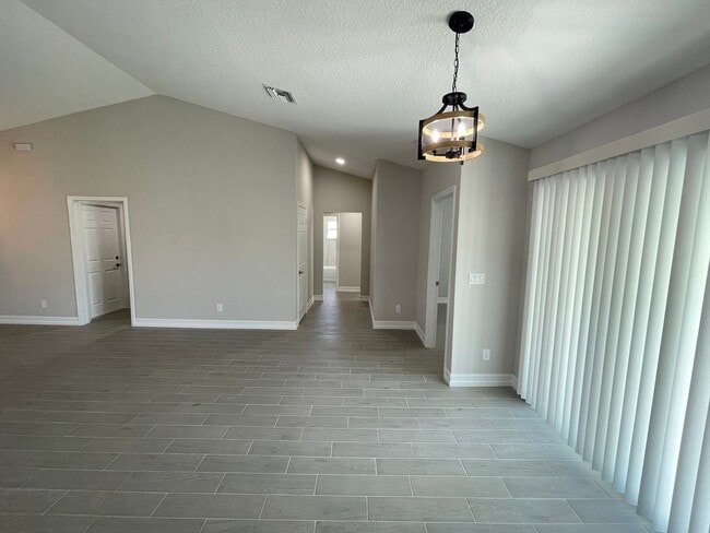 Building Photo - COMING SOON - 4/2.5/2  Home off of California Blvd.