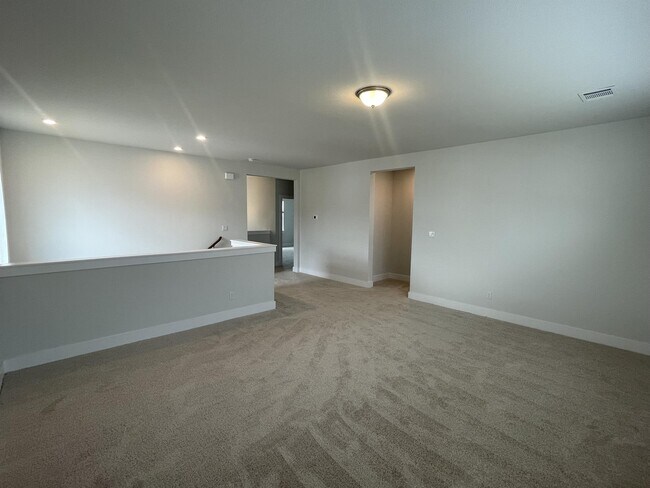 Building Photo - 100 Buckle Cove