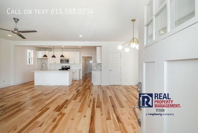 Building Photo - 5317 Indiana Ave