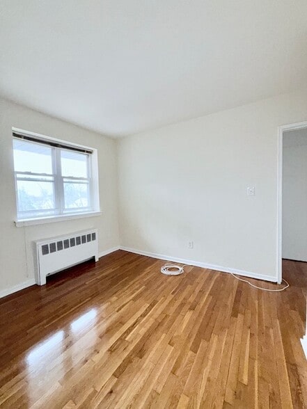 Building Photo - 220 Prospect Ave