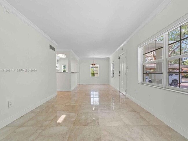 Building Photo - Southwest 47th Street, Miami, FL 33155 - 3 BR 1 BA single-family home