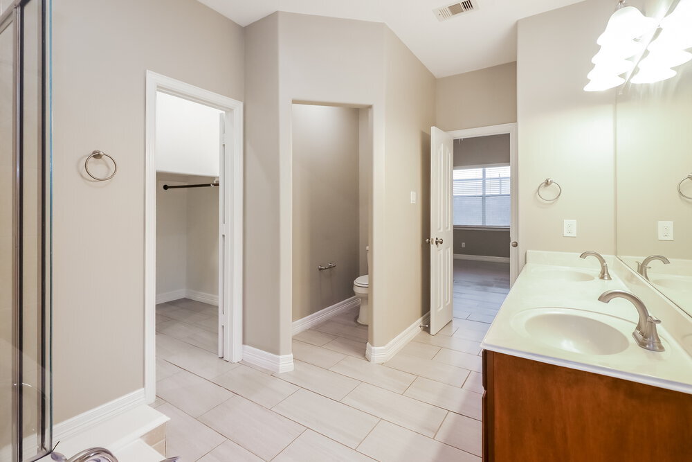 Building Photo - 8414 Parapet Pl
