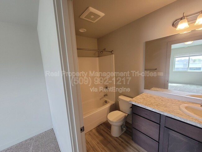 Building Photo - 413 Whitefish Ln