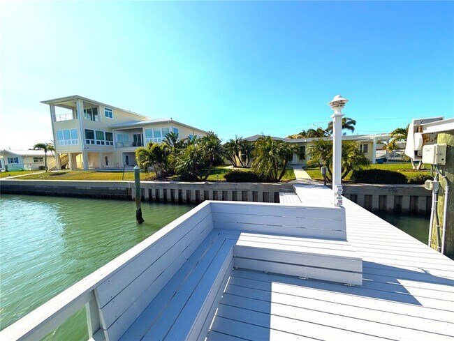 Building Photo - 309 Buttonwood Ln