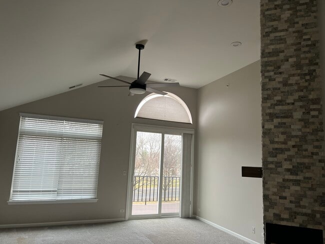 Building Photo - 401 Cromwell Cir