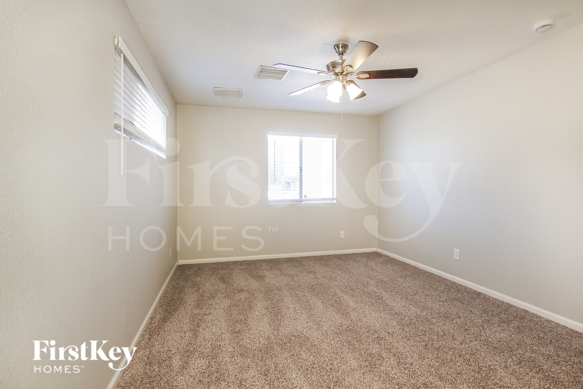 Building Photo - 8707 N 41st Ave