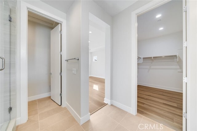 Building Photo - 716 Olivier Dr