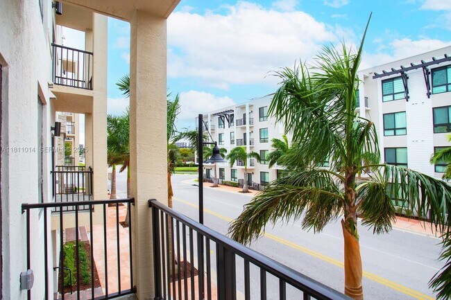 Building Photo - 8167 NW 41st St