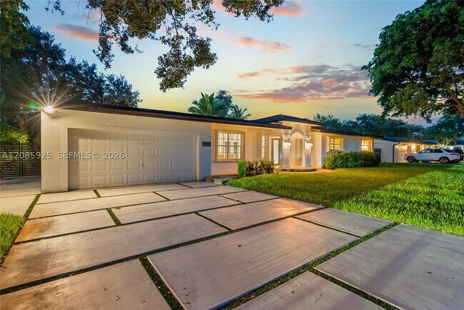 Building Photo - 8545 SW 107th St