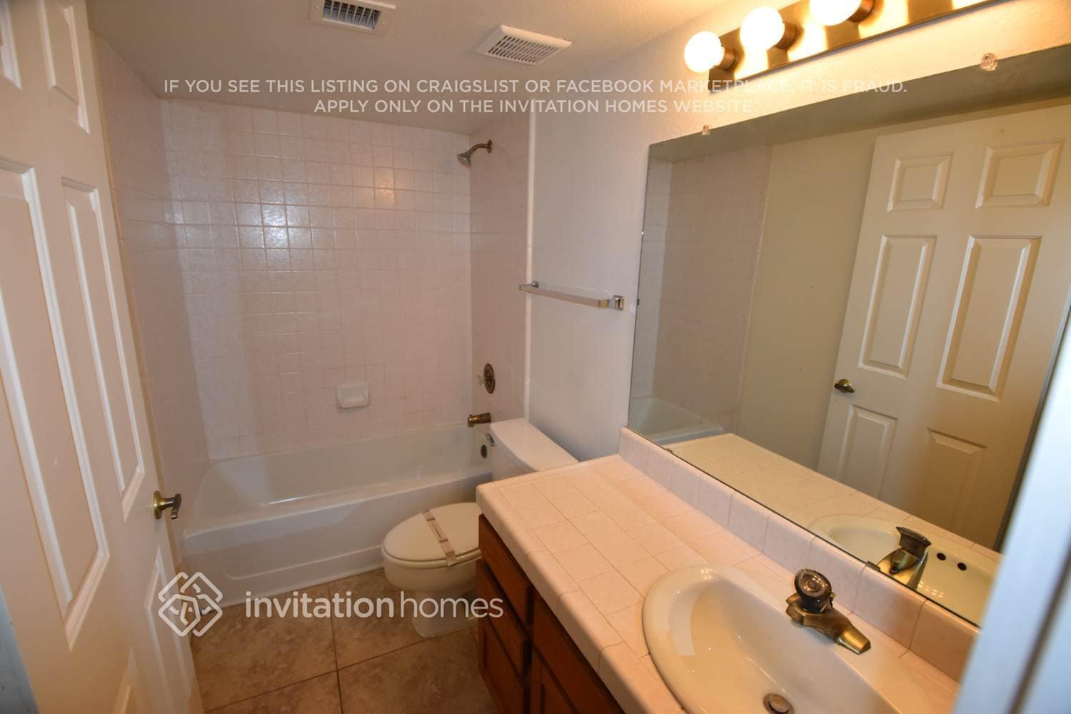 Building Photo - 7120 N 31st Dr