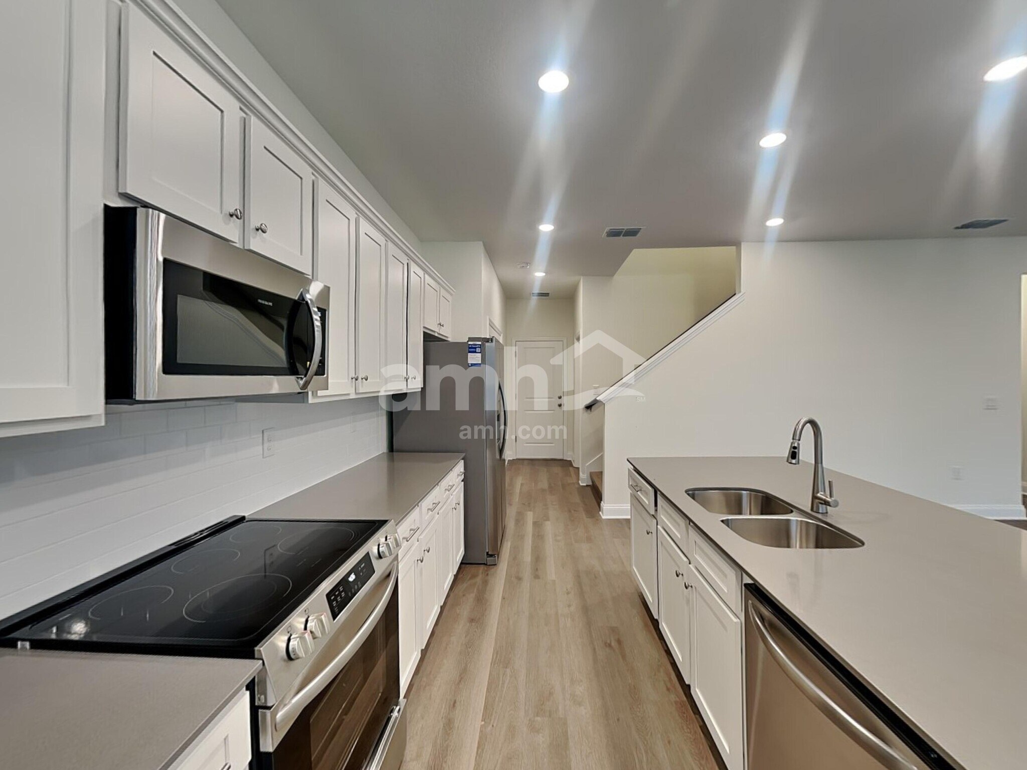 Building Photo - 2508 Feather Crst Dr