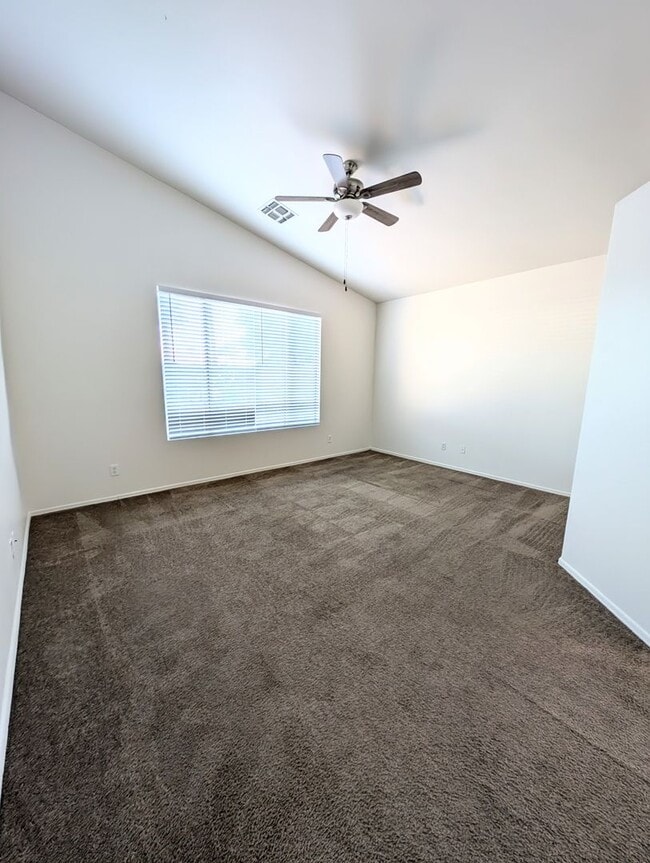 Building Photo - AVAILABLE NOW - GREAT CHANDLER LOCATION!!!