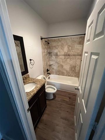 Building Photo - 2811 Walnut St