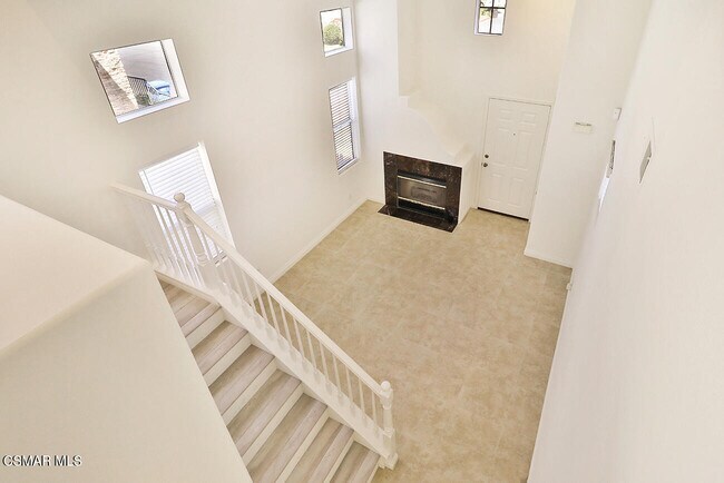 Building Photo - 5505 Salerno Dr