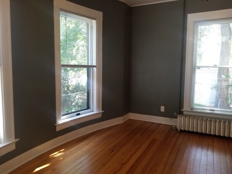 Building Photo - 701 Remington St